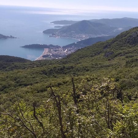 Apartmani Kosmac Будва Екстер'єр фото